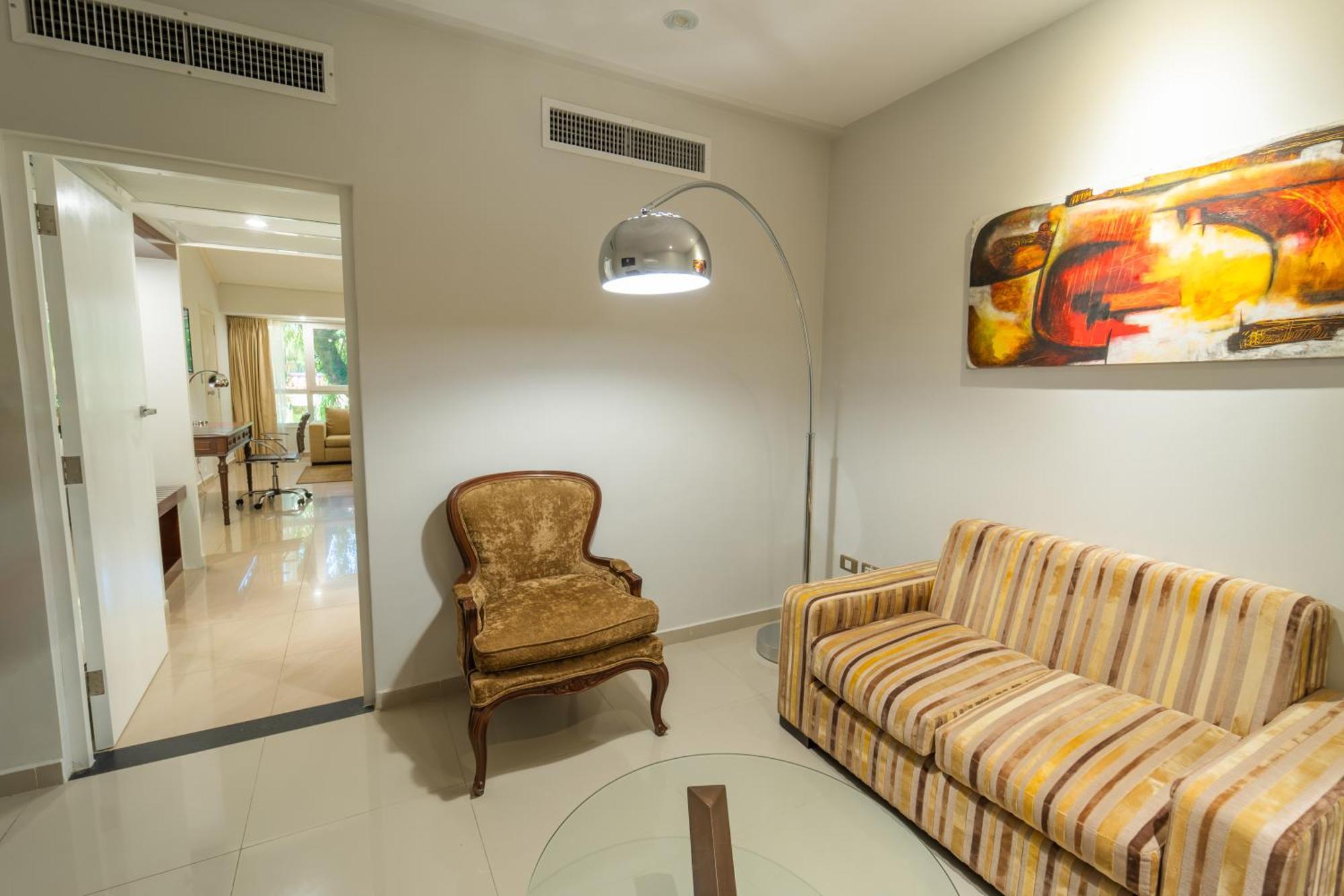 Los Tajibos, Santa Cruz De La Sierra, A Tribute Portfolio Hotel Экстерьер фото
